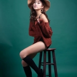 想练修图没有原片？酷酷少女棚拍写真RAW原图来了！