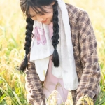 想练修图没有原片？稻田美女写真RAW原图来了