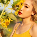 想练修图没有原片?向日葵人像写真RAW原图来了!
