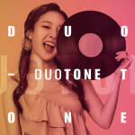 时尚双色调PSD写真模版12P