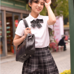 想练修图没有原片？时尚街拍美女人像摄影RAW原图