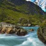 挪威山间的溪流高清实拍视频素材