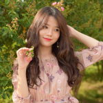 想练修图没有原片？户外清新阳光美女写真RAW原图合集来了！