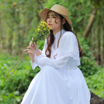 想练修图没有原片？森系少女RAW原片来了！