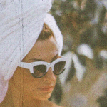 【PSD模板】复古相册旧照片划痕褶皱纹理特效