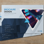 带三角形的水平蓝色业务报告封面布局矢量素材